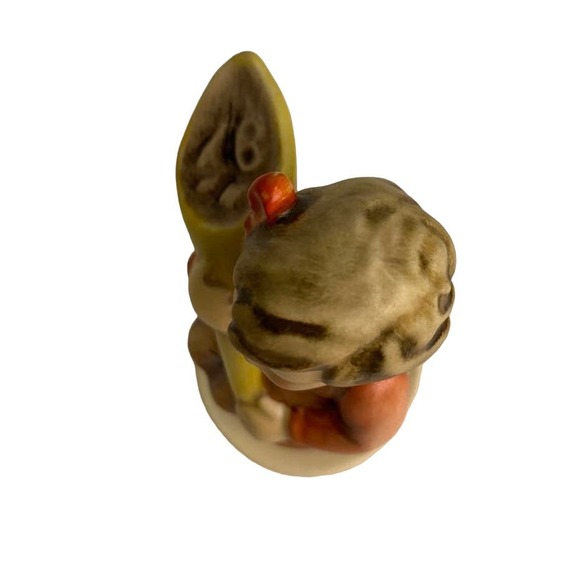 Vintage 1992 Hummel Goebel #549 A Sweet Offering Collectible Ceramic Figurine - Picture 5 of 7